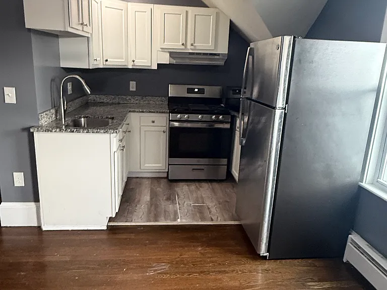 42 Mott St #3 — Photo 3