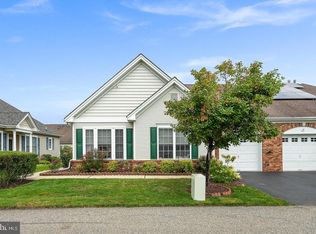 31 Goldfinch Dr, Hamilton, NJ 08690