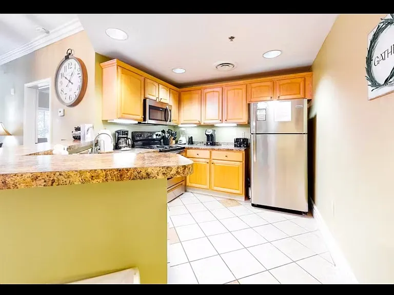 215 Woliss Ln #103 — Photo 11