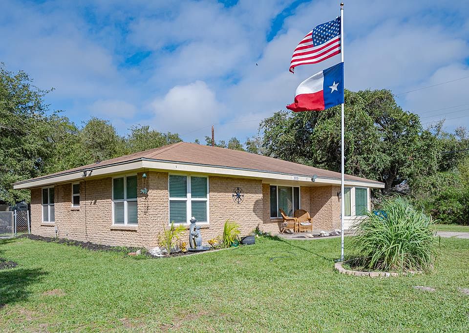 1st image of 1015 Raven Dr