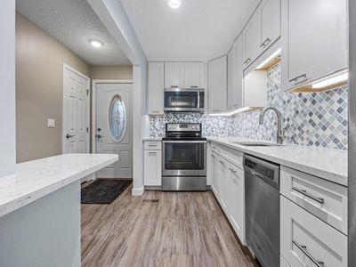1701 42nd St S, Fargo, ND, 58103