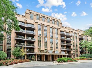 350 Lonsdale Rd #502, Toronto, ON M5P 1R6