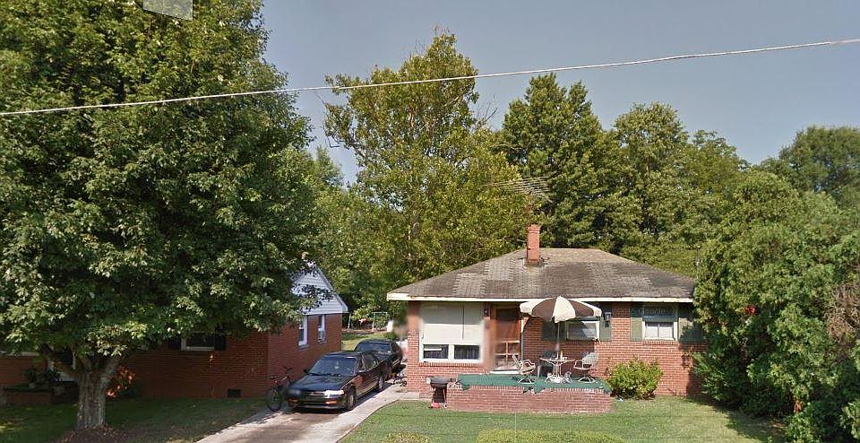 Lol Old photo will be updated soon.  