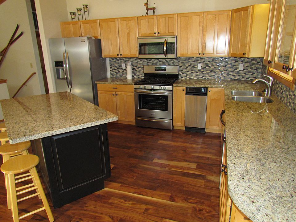 2nd image of 6615 McKinney Creek Rd
