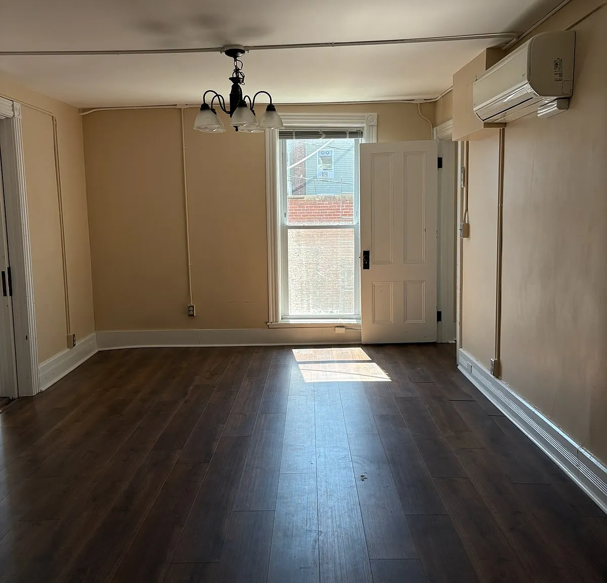 2 bed, $2,100 — Photo 4