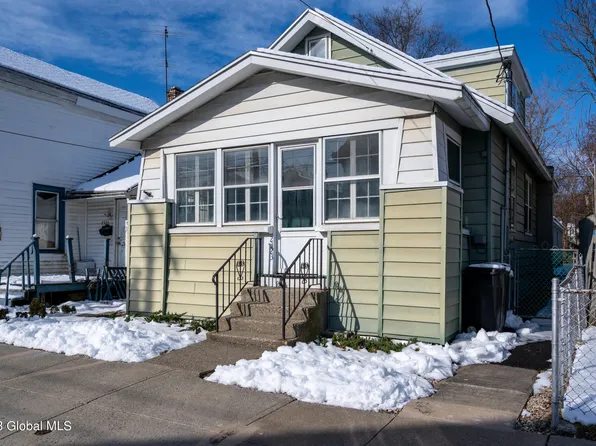 2323 10th Avenue, Watervliet, NY 12189