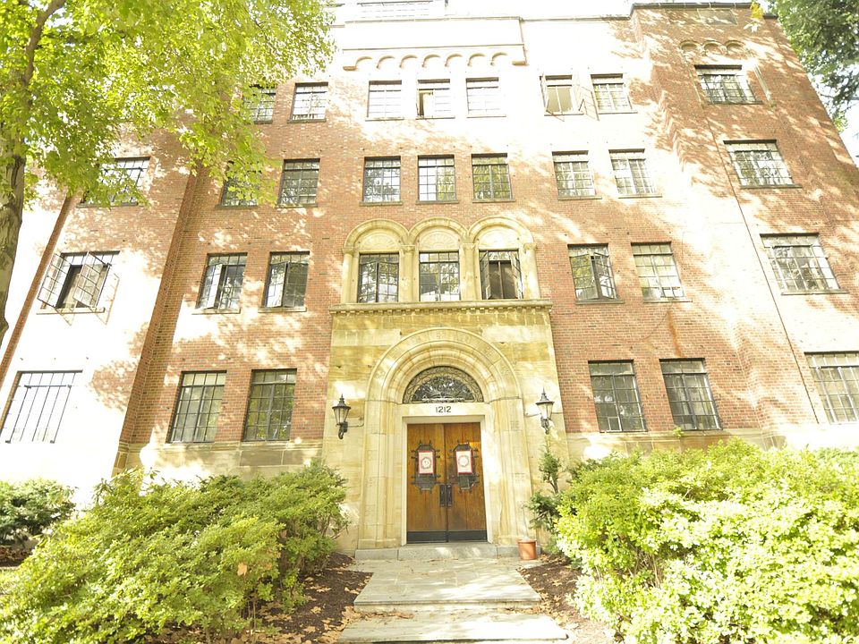 1st image of 1212 Delaware Ave APT C1