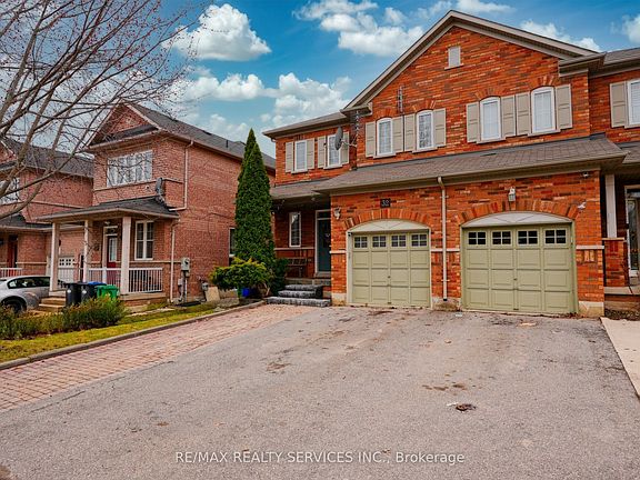 2nd image of 32 Ashdale Rd
