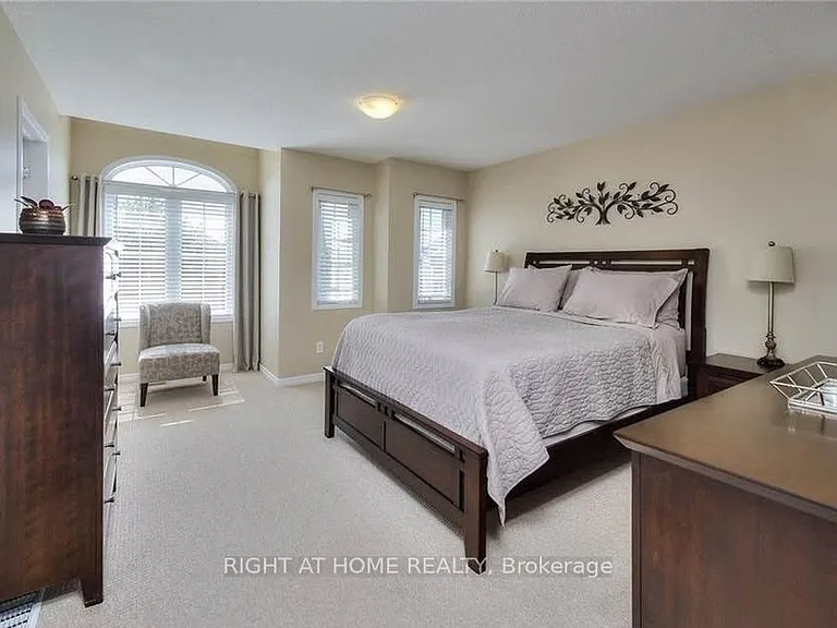 47 Upper Mercer St — Photo 5