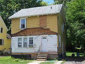 1st image of 130 Baldwin Ave