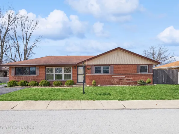 (undisclosed Address), Worth, IL 60482