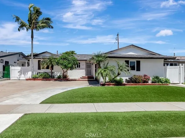 1298 Watson Ave, Costa Mesa, CA 92626