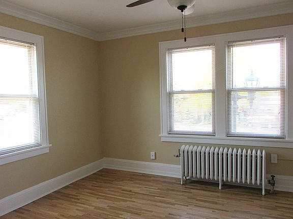 5th image of 488 Snelling Ave S APT 112