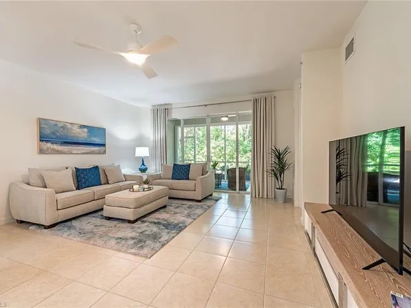 3042 Driftwood WAY #4805, NAPLES, FL 34109
