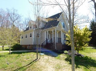 5946 Sawyer Rd, Signal Mountain, TN 37377