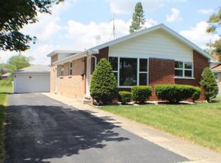 642 N Rozanne Dr, Addison, IL 60101