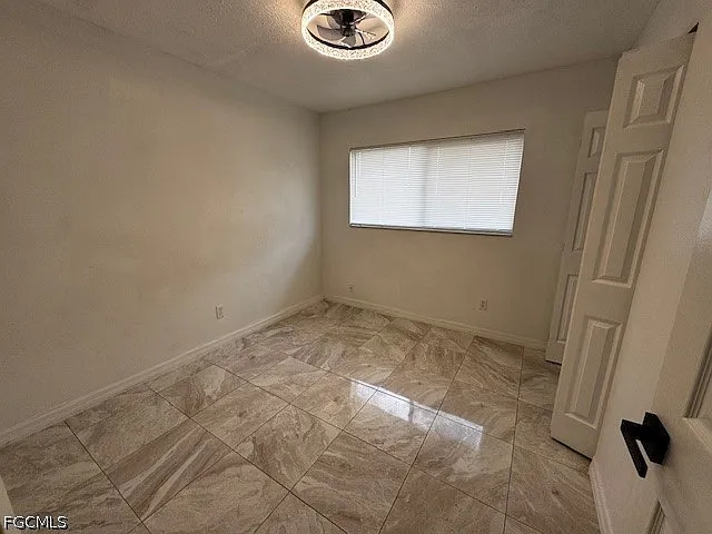 1245 SE 8th St #101 — Photo 9