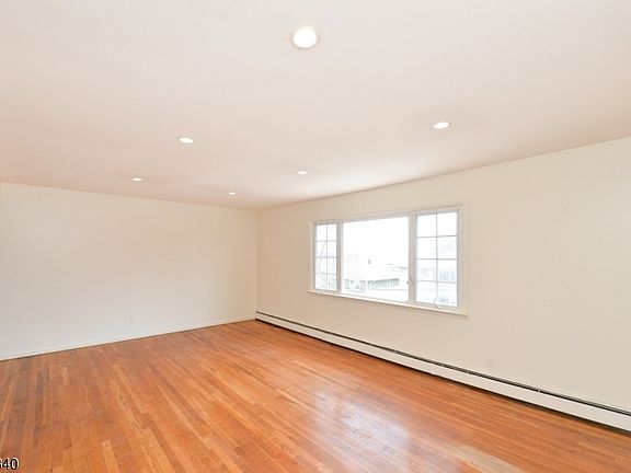 3rd image of 100 Eastern Way