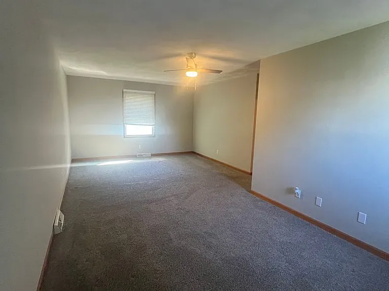 2812 Biscayne Dr — Photo 10