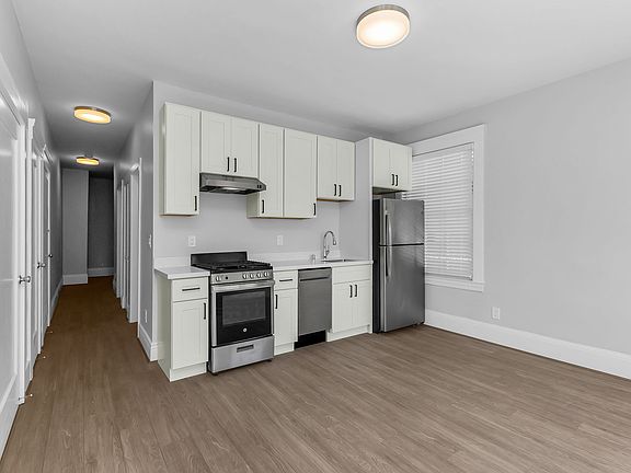 3rd image of 325 9th Ave #21