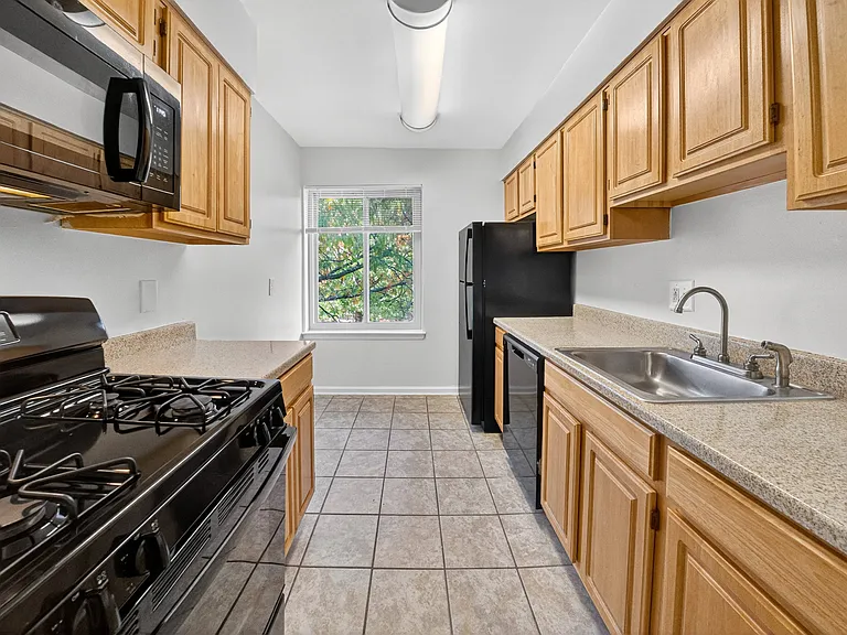 Brookland Ridge Apartments — Photo 22