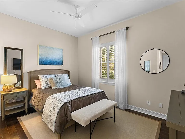 2864 Tiburon Blvd E #102 — Photo 25
