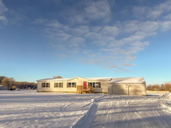 7363 Neff Rd, Mount Morris, MI 48458
