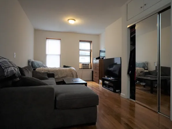 486 East 74th Street image 1 of 4