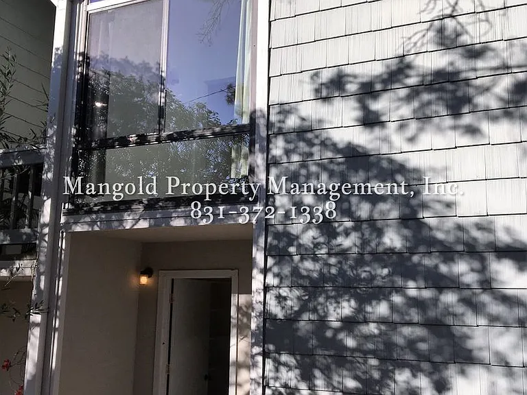 1001 Funston Ave #11 — Photo 2