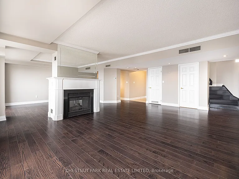 1818 Bayview Ave #607 — Photo 6