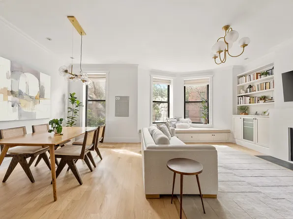 393 4th Street image 1 of 12