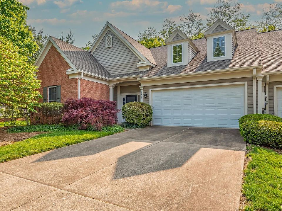 1st image of 2723 S Silver Creek Dr