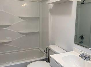 578 S Eleven Mile Rd #3, Midland, MI 48640