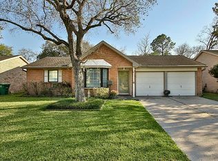 6003 Bankside Dr, Houston, TX 77096