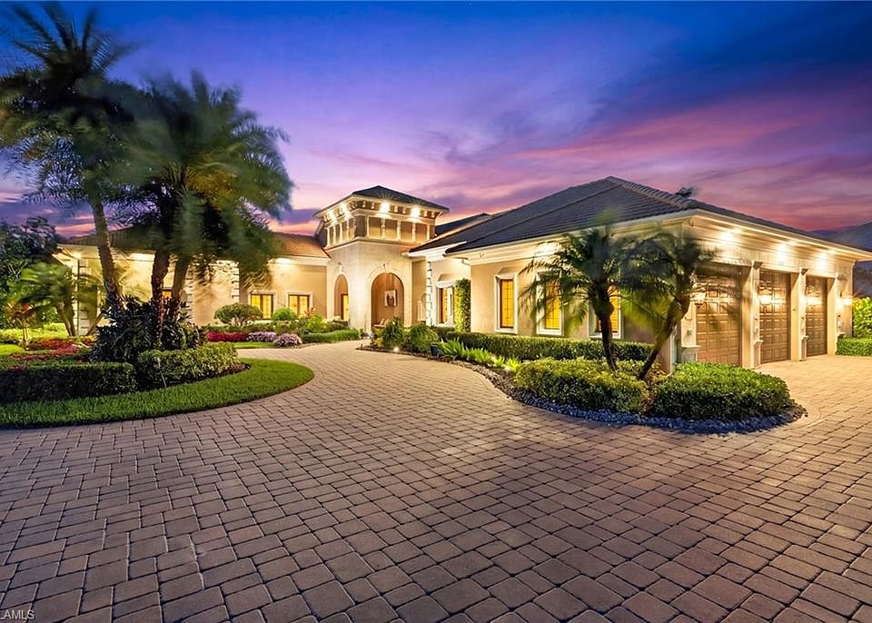 1st image of 628 VENEZIA GRANDE DR