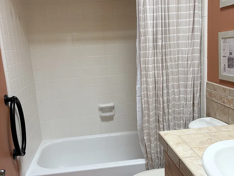 7000 N Penny Pl — Photo 31