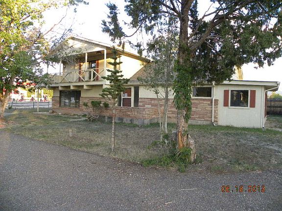 4th image of 211 N Main St