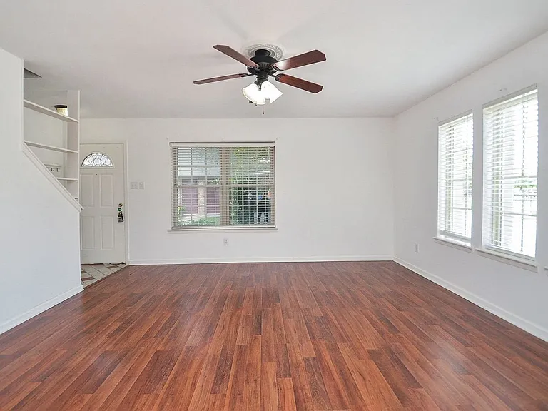 515 Tallowood Rd #1 — Photo 15