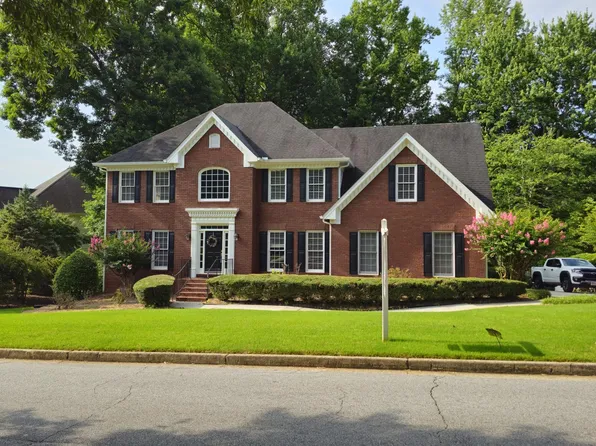 1381 Providence Dr, Lawrenceville, GA 30044
