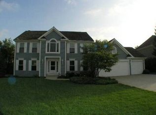 520 Red Cypress Dr, Cary, IL 60013