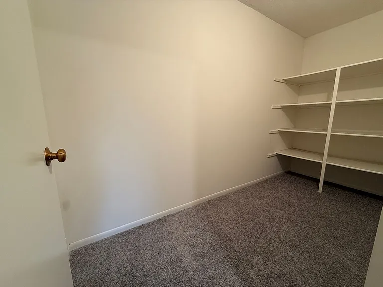 Wingra West Apartments — Photo 55