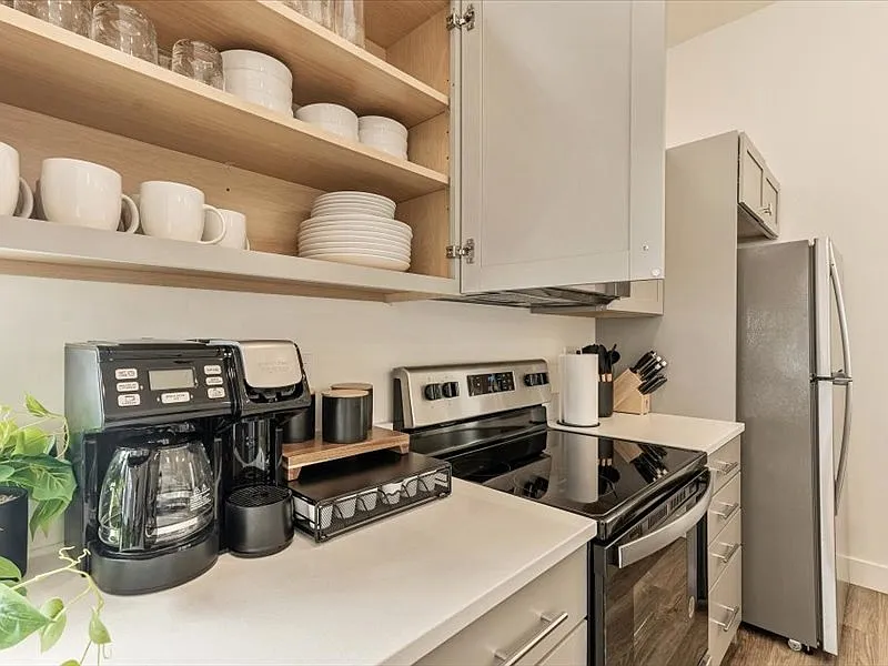 Emeril Townhomes — Photo 3