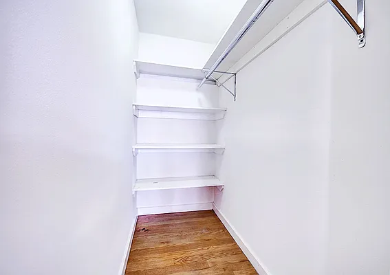 Rented by Urbane Brokerage | media 14