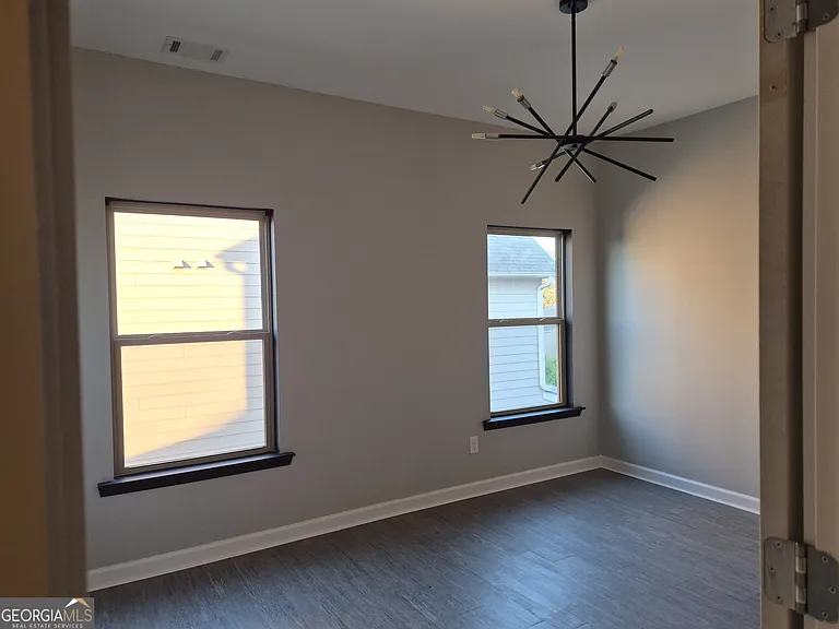 1506 Charcoal Ives Rd — Photo 14