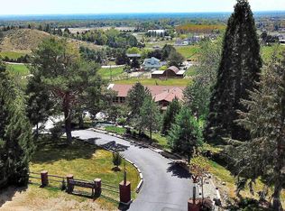 365 Knob Hill Ct, Eagle, ID 83616