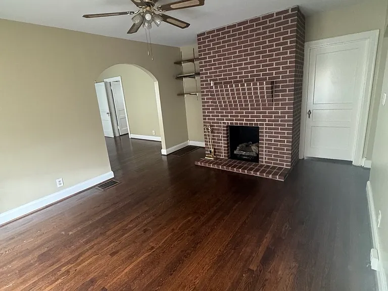 1714 Allison Pl — Photo 3