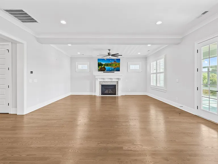 124 Sisters Cove Ct — Photo 8