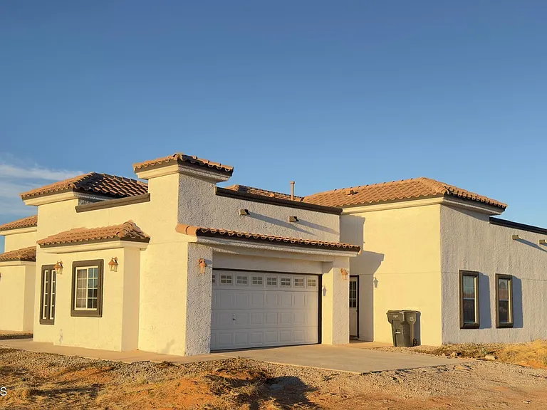 5466 Buffalo Creek Dr — Photo 43
