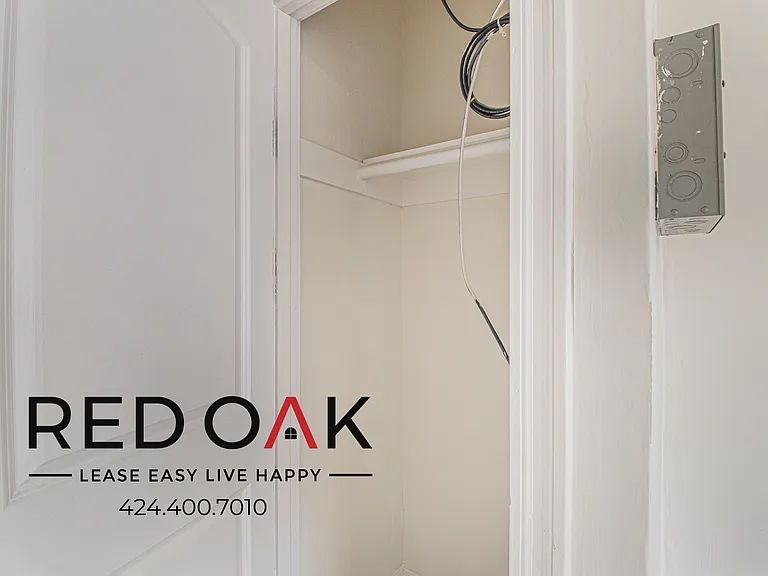 1056 S Normandie Ave #110 — Photo 14