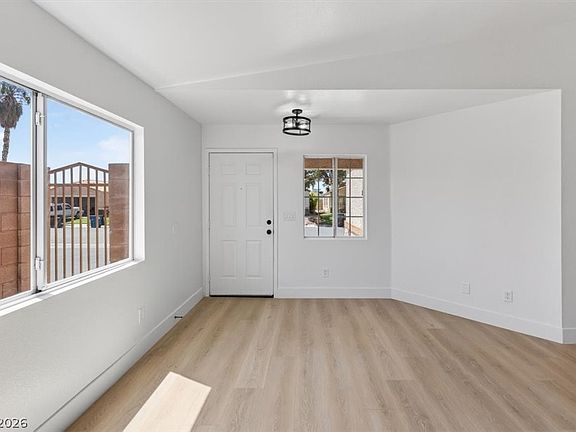 5th image of 2116 Calm Sea Ave